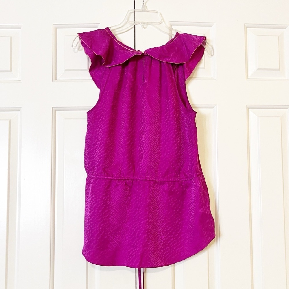 Rebecca Taylor sleeveless v-neck 100% silk flounce blouse w/ waist tie. Size 10 - Picture 5 of 16